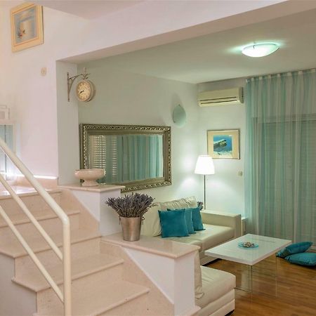 Appartamento Andor - Lux, Two Beautiful Terraces With Sea & Sunset View Makarska Esterno foto