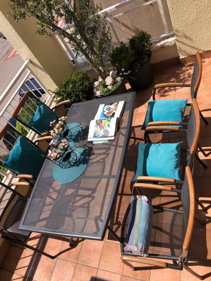 Appartamento Andor - Lux, Two Beautiful Terraces With Sea & Sunset View Makarska Esterno foto