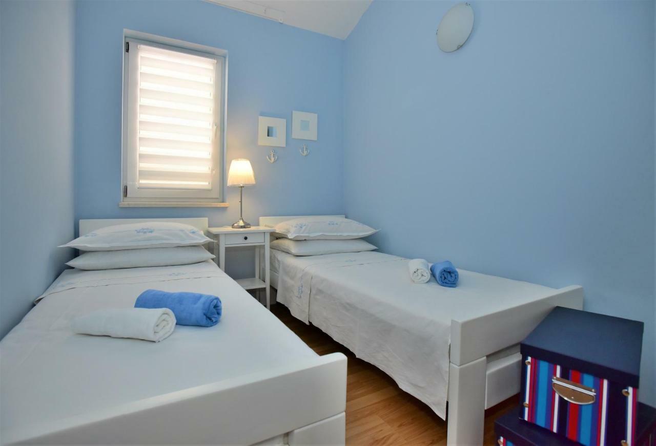 Appartamento Andor - Lux, Two Beautiful Terraces With Sea & Sunset View Makarska Esterno foto
